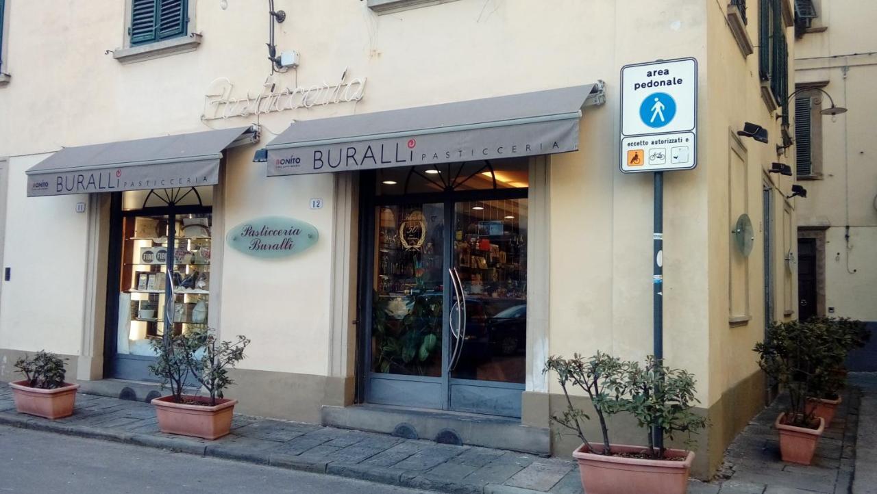 Liberi Mercanti - Guest House Affittacamere Lucca Oda fotoğraf